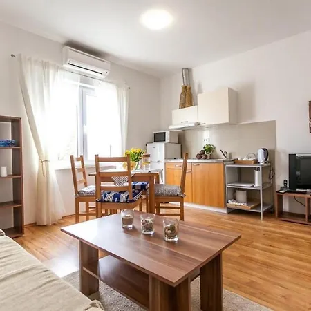 City Studio Sidra- Studio With Sea View Apartamento
